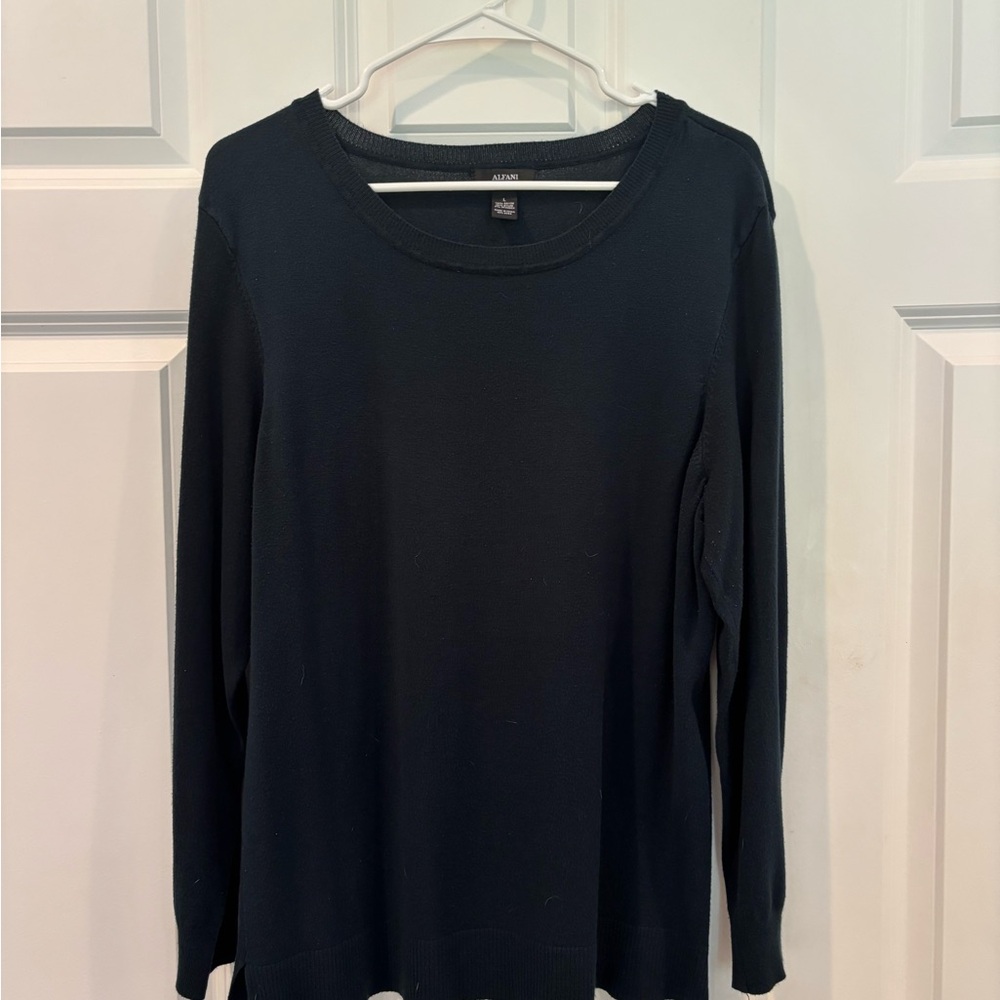 💙 Alfani Very Dark Green Sweater